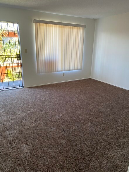 Building Photo - Park Mesa Apartments