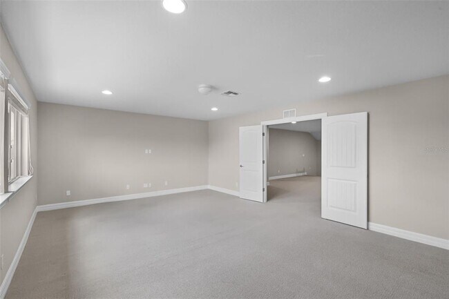 Building Photo - 5029 Hartwell Ct