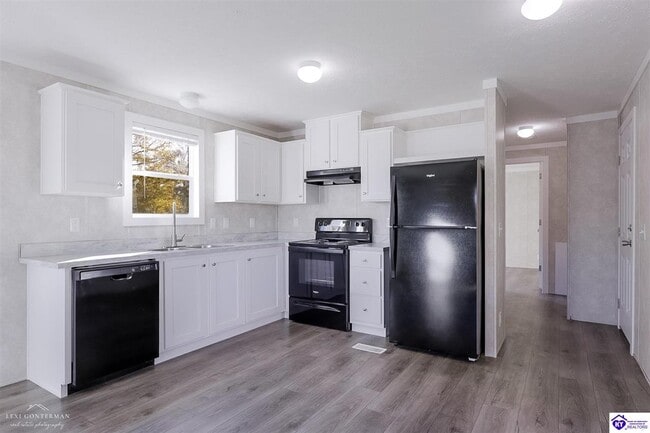 Building Photo - 105 Hastings Dr