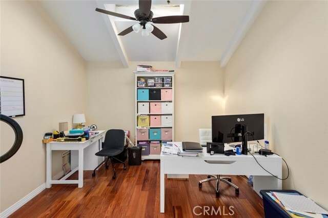 Building Photo - 25 Birdsong