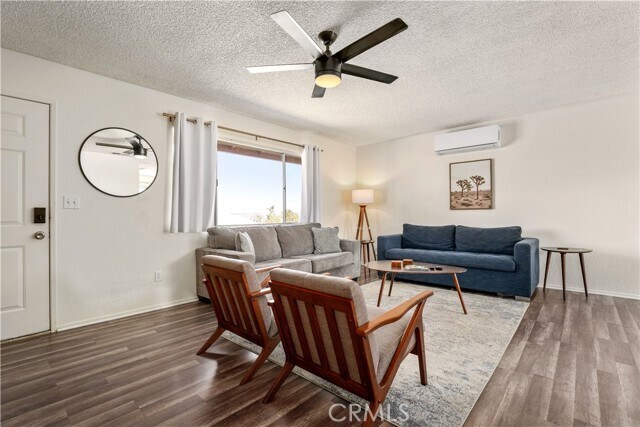 Building Photo - 60231 Granada Dr