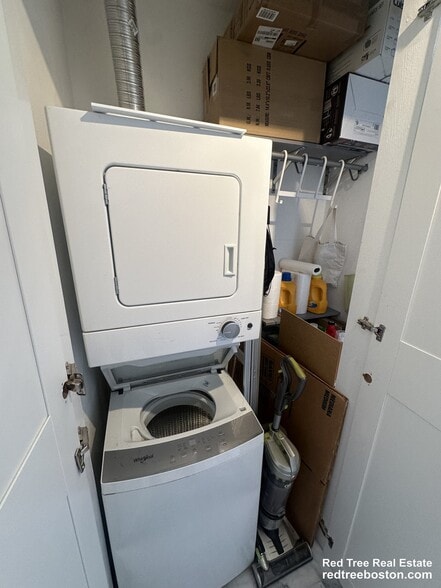 Building Photo - 229 Harvard St