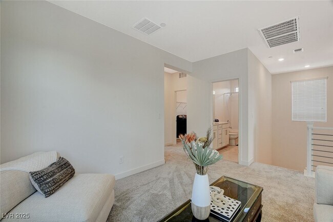 Building Photo - 1561 Crowned Eagle St