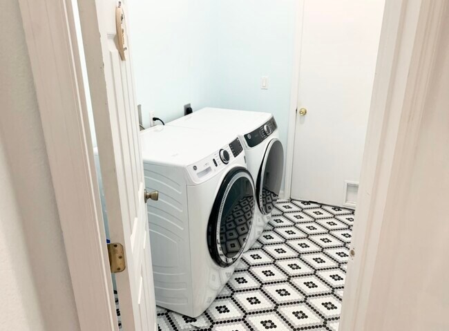 Building Photo - 78 Fountain Gate Ln