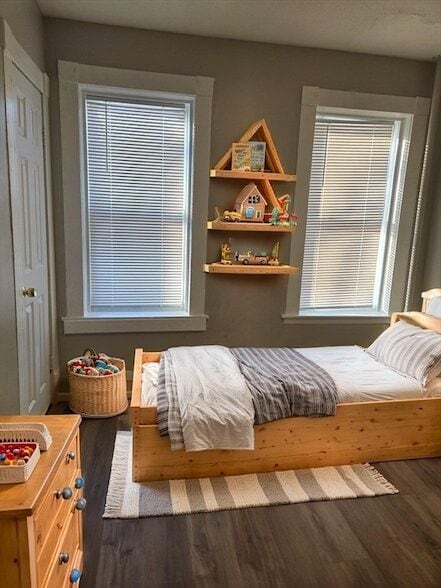 Building Photo - 529 Union St