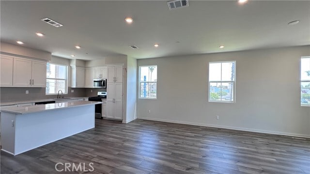 Building Photo - 102 Hudson