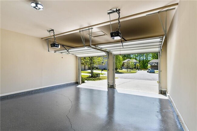 Building Photo - 6135 Formosa Ln