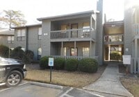 Building Photo - 1862 Tryon Dr