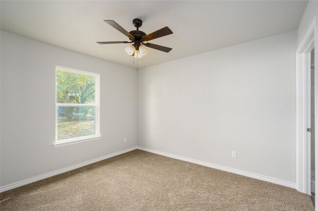 Building Photo - Recent Custom Build 4-3 in Celeste!