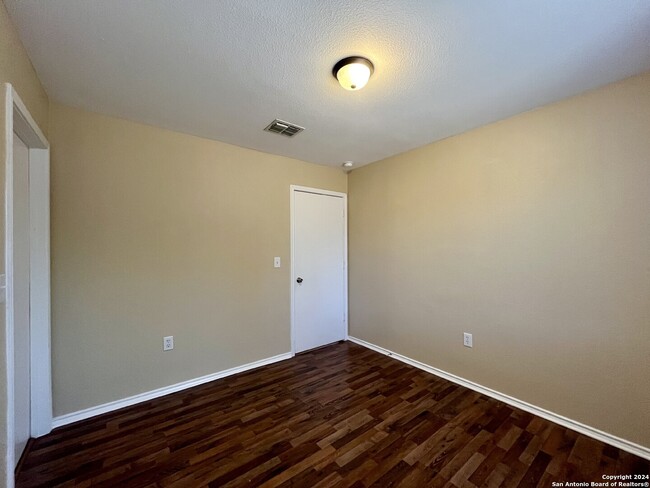 Building Photo - 6707 Dragon Creek