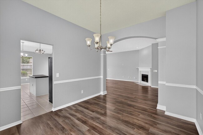 Building Photo - 26 Millport Dr