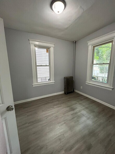 Unit 1 - 40 Columbia Ave
