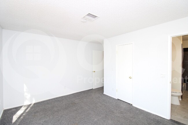 Building Photo - 20429 N 21st Dr