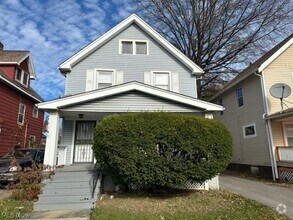 Building Photo - Section 8 Accepted!