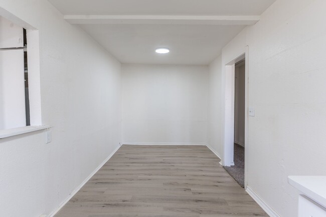 Building Photo - Rent to Own Available in Oklahoma City!