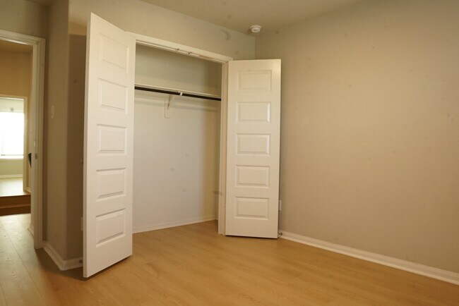 Building Photo - 11215 Pavonia Creek Ct