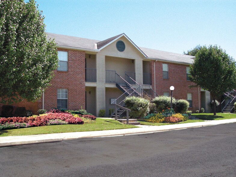 Gazebo East Apartments Montgomery, AL Apartment Finder