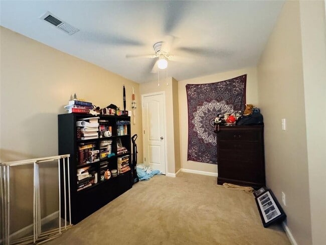 Building Photo - 106 Cypress Ct