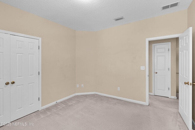 Building Photo - 12301 Kernan Forest Blvd