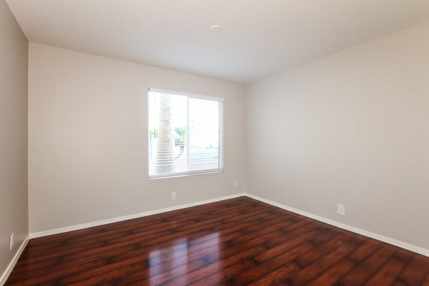 Building Photo - 3614 W Camino Del Rio