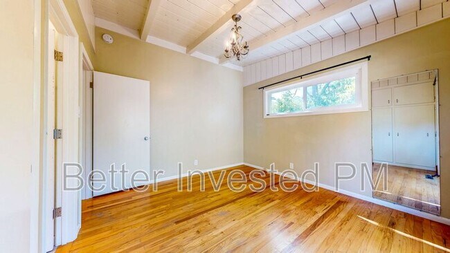 Building Photo - 4230 Mt Taylor Dr