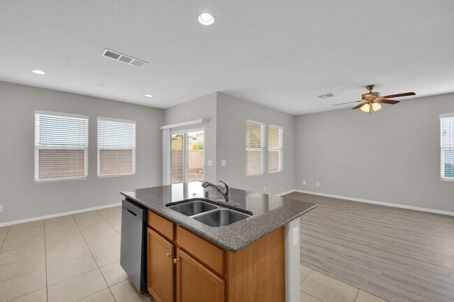 Building Photo - 1548 Otero Valley Ct