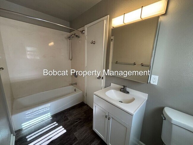 Building Photo - 2590 N Carson St