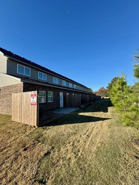 Building Photo - 2803 W Mockingbird Ln