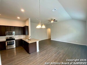 Building Photo - 612 Grayson Ln