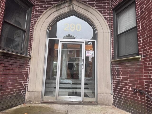 Building Photo - 35-39-39 Fulton St