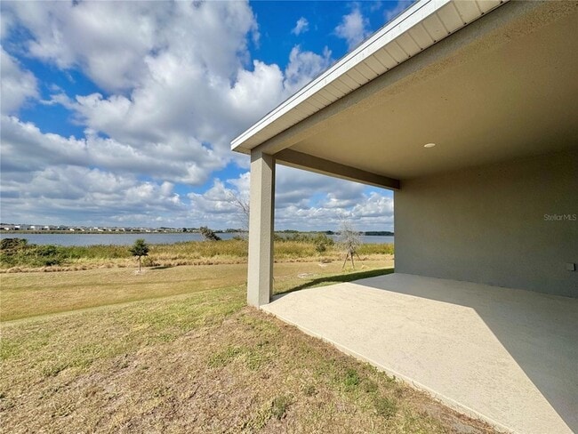 Building Photo - 824 Griffon Ave