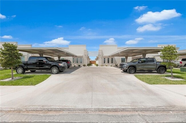 Building Photo - 1405 San Vicente