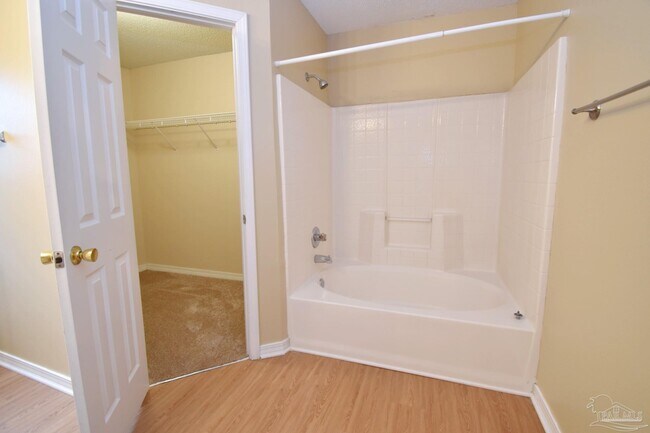 Building Photo - 1064 Antigua Cir