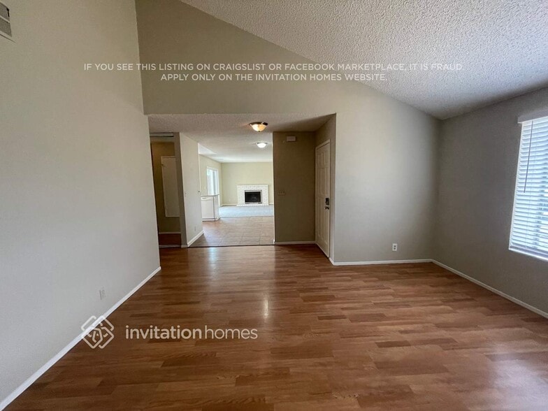 Building Photo - 3442 Chandler Cir