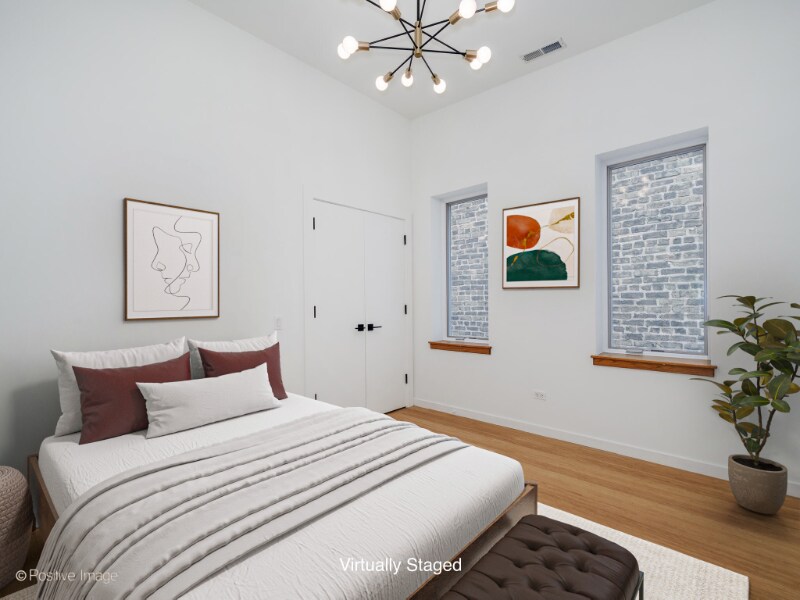 Building Photo - 840 N Wolcott Ave