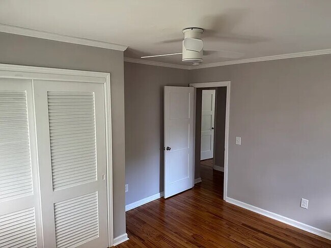 Building Photo - 3507 Manford Dr