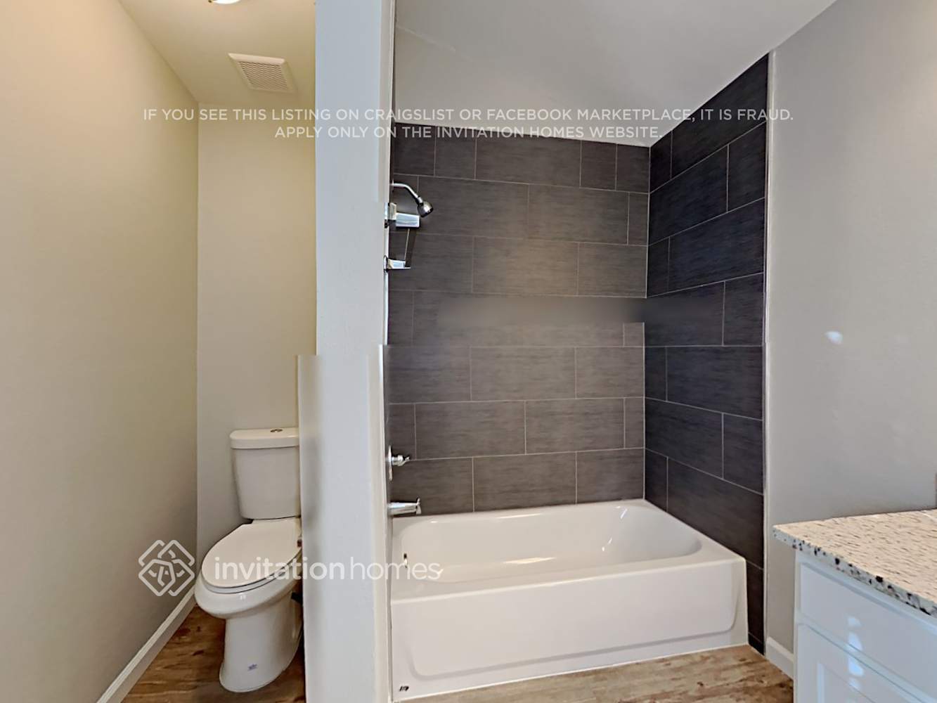 Building Photo - 240 Peck Ct