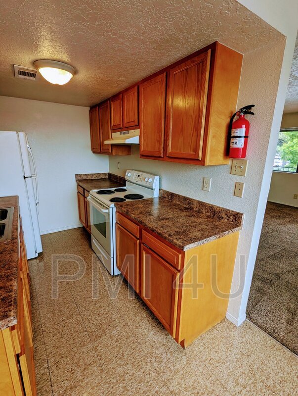 Building Photo - 315 Dorado Pl SE