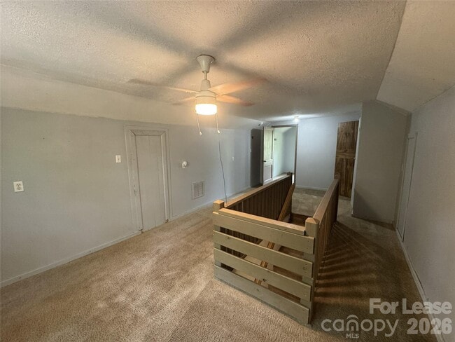 Building Photo - 1410 Dillard Ln