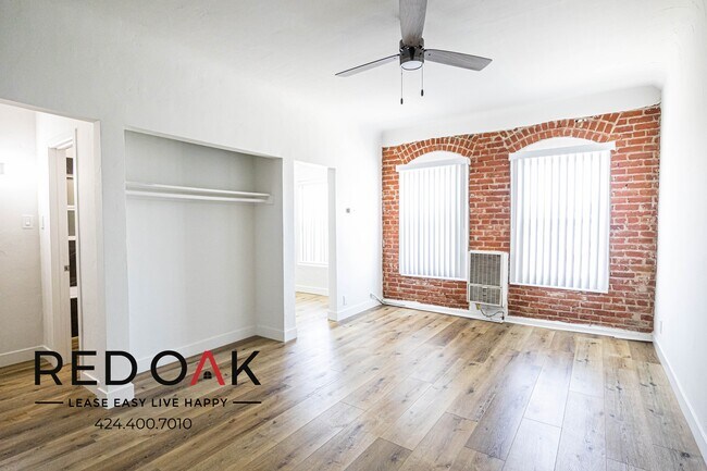 Primary Photo - 974 S Gramercy Pl