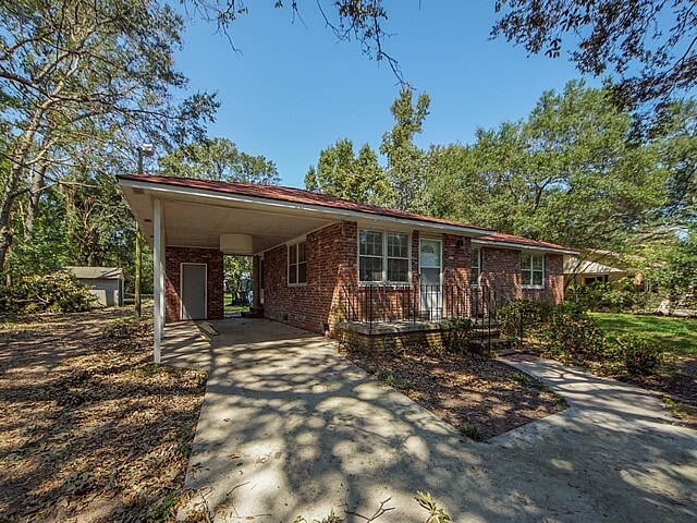 Building Photo - 939 Dill Ave