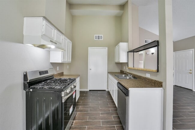 Building Photo - 10036 Woodico Dr