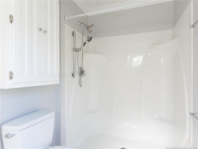 Building Photo - 1524 Brookside Ave