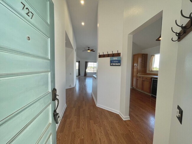 Building Photo - Surfside IV | Port Hueneme | 2 Bedroom + 2...