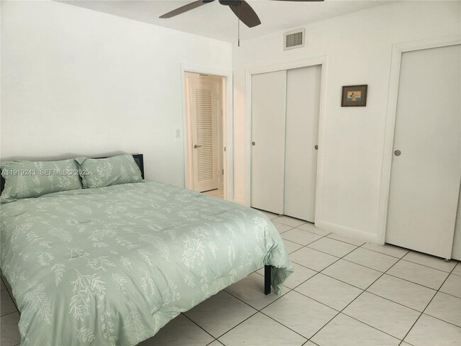 Building Photo - 1229 Jefferson St