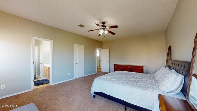 Building Photo - 12231 Tierra Baja Way