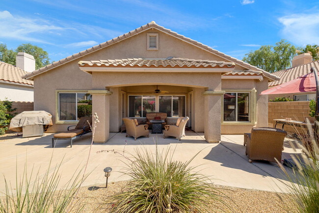 Building Photo - 79699 Carmel Valley Ave