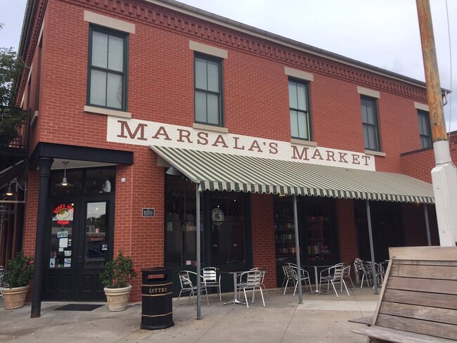 Marsala’s Market Grocery - 3208 Rue Royale St