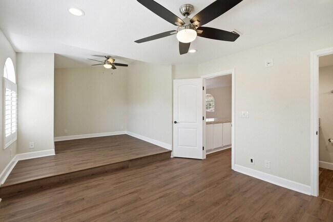 Building Photo - 22834 Banyan Pl