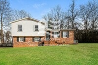 Building Photo - 45 Carriage Dr